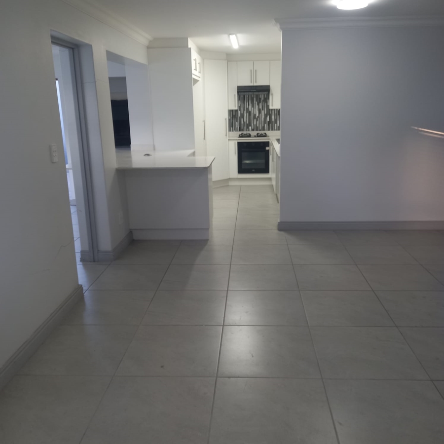 To Let 3 Bedroom Property for Rent in Island View Western Cape